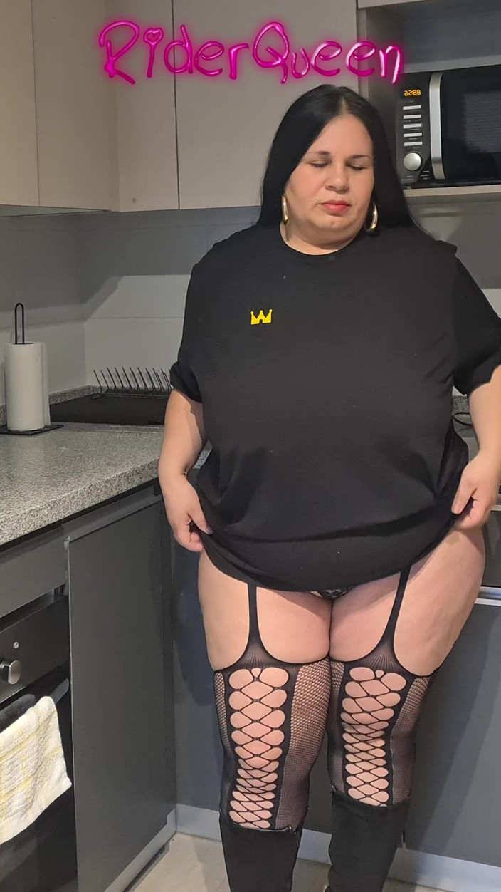 Riderqueen BBW Step Mom Latina Ebony: Fuking to Riderqueen Big Ass Latina BBW MILF