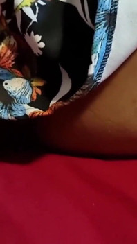 Пишу брудні речі у велику дупу моєї дружини