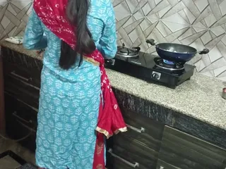 Saarabhabhi6: Hindi Sex Story Roleplay - Hot Beautiful MILF Bhabhi Roleplay Sex...