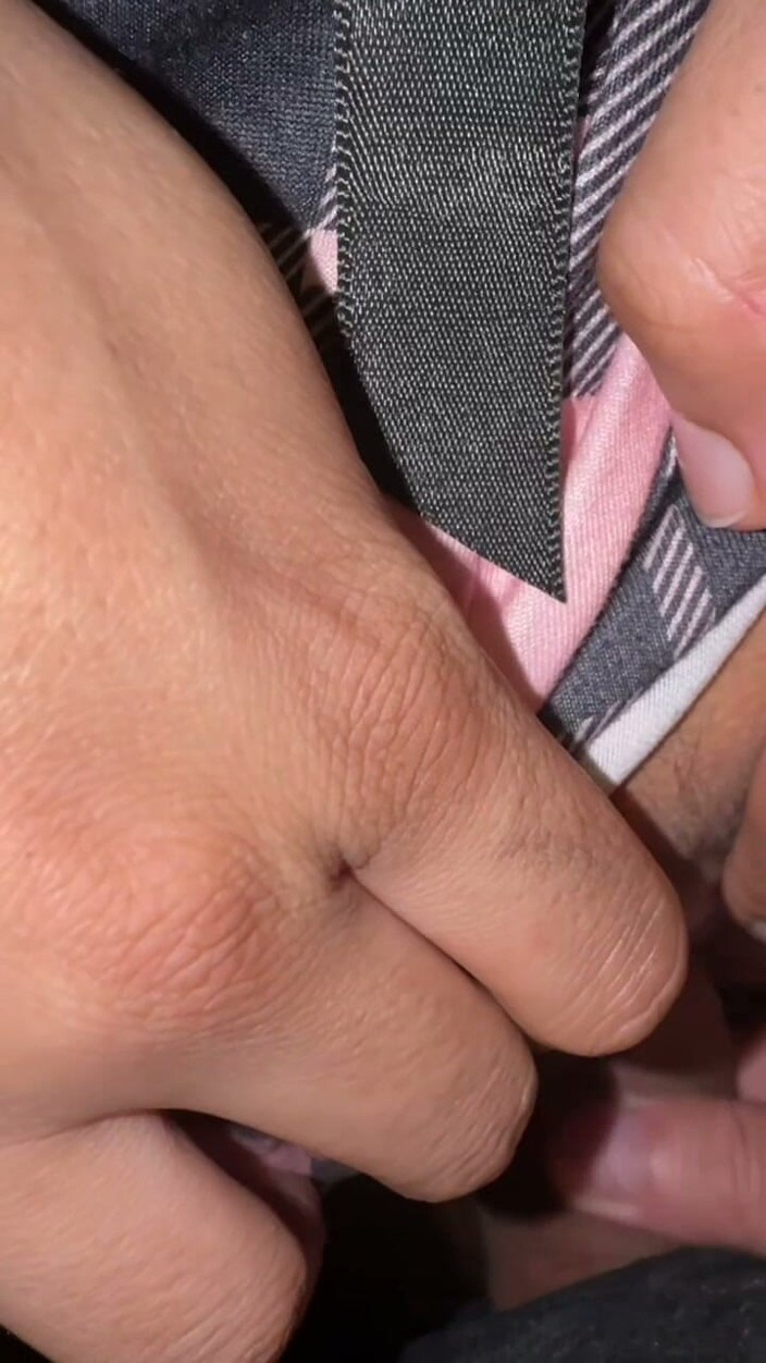 yourdreamgirl2003: Fuck with Bottle and His Dick and Cum Really Hard!