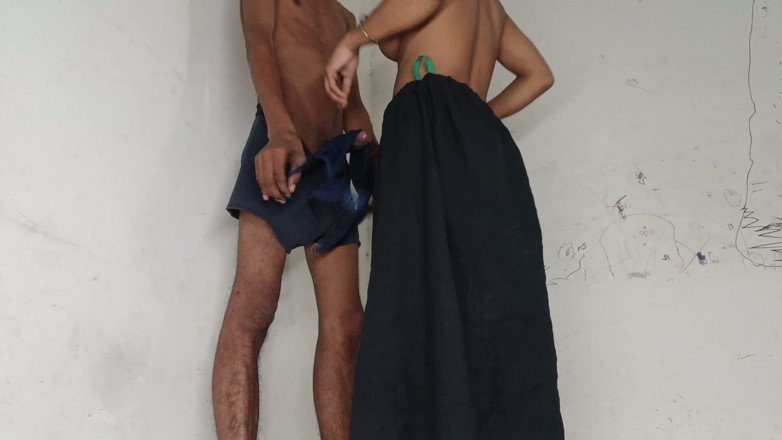 Desicouple9: Horney devar yenge tam gece kesintisiz seks sert Hintçe ses...