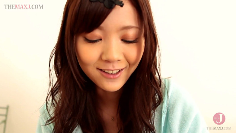 Asian happy ending: Hairy Asian teen pleasured on her pussy - Part 1