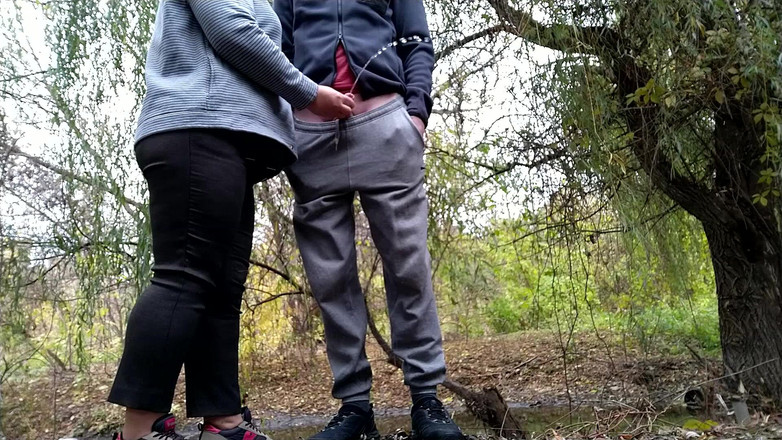 OurFetishLife: Üvey annemin en yumuşak elleri ve sokakta yarağıma dokunuyor