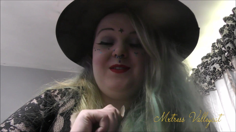 Mxtress Valleycat: Penis shrinking spell