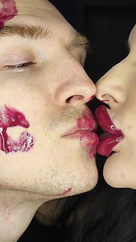 Super Shiny Glossy Lipstick Sticky Kisses