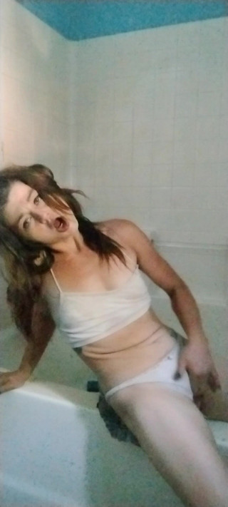 Freakshowsuckerr: 보지 핑거링 재미로 변한 연기 휴식