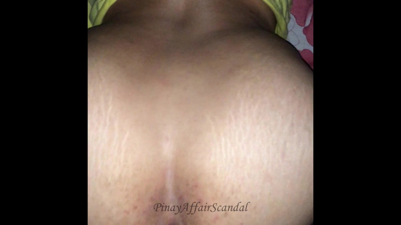 TeenPinayCloseUp: Aku ngentot memek sempit dan lembut saudara tiriku yang baru 18...