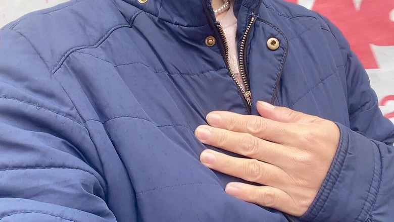 sweethanajapanese: Як дивовижно вона писяє