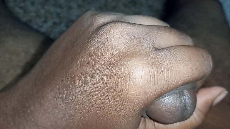 Sweet Indian cock: चुंबन और चुदाई के साथ नंगी देसी आंटी