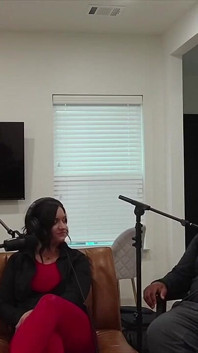Podcast memperkenalkan Houston Hotwife Alyx Urie dengan Ace Hardz dan Mrflourish