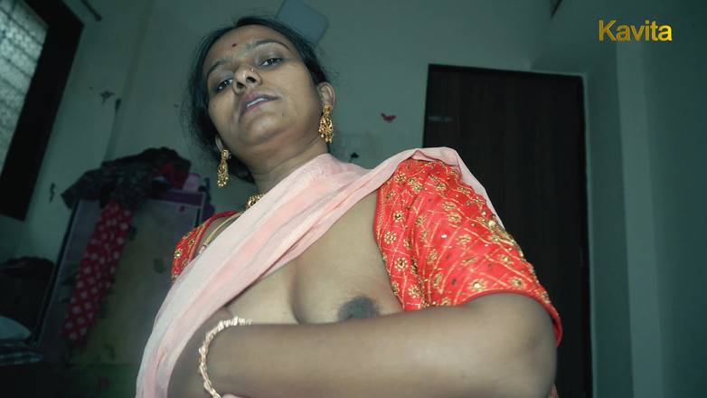 Kavita _zawazawi: Индийская дези Kavita трахается с волосатой киской крупным планом и счастливая скачка