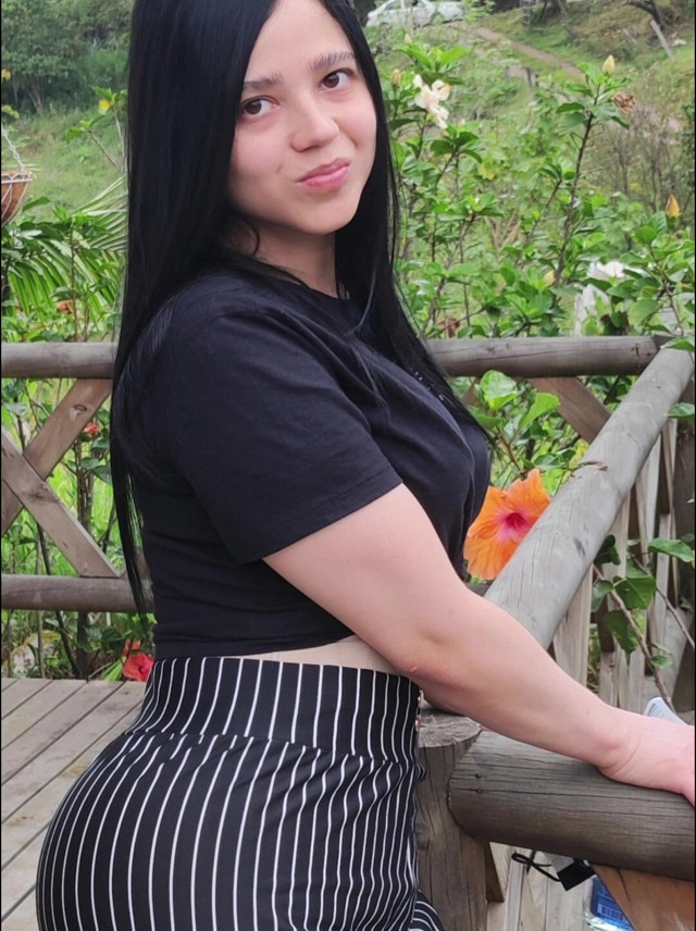 Falling in Love with My Step-cousin (Milf latina n destefi) Falling in Love with My Step-cousin (Milf latina n destefi)