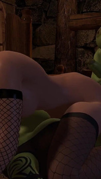 Două fete orc cu penetrare dublă sex anal cu un elf ladyboy