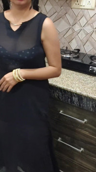 Indian Desi Bhabhi Fucked Hard by Her Devar in Kitchen Hindi