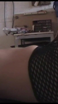 Samantha dikongkek mesin