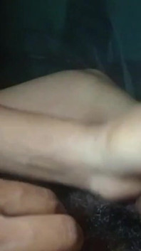 Moja żona upuściła dłońmi wodę z mojej ziemi, moja gorąca desi seksowna żona