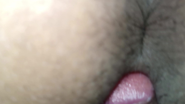 XXX Nepal: Як пеніс потрапляє в тугу піхву тінки.