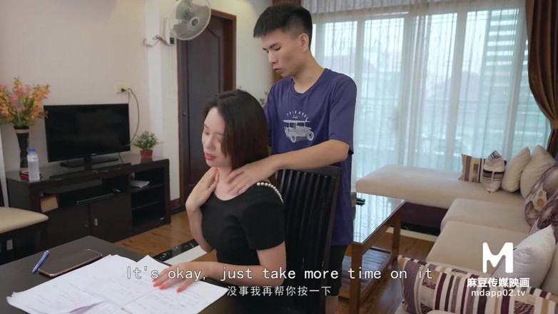 ModelMedia Asia: Sexy step sister helps me with homework