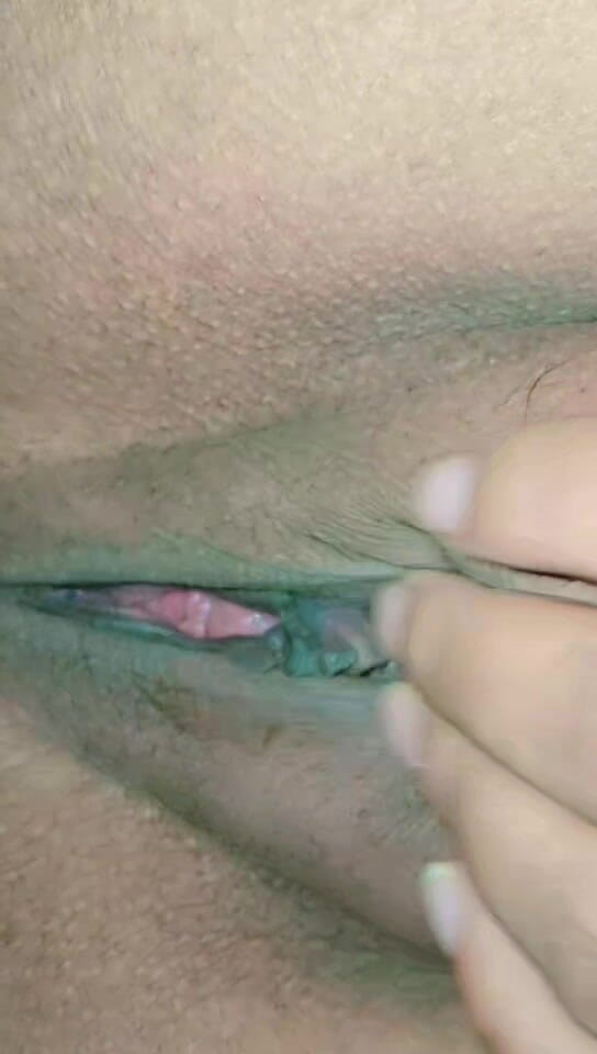 DesiNaina: Desi kundička