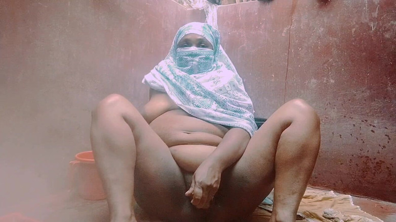 sexymusia1998: I Think I'm Having a Lot of Fun Taking a...
