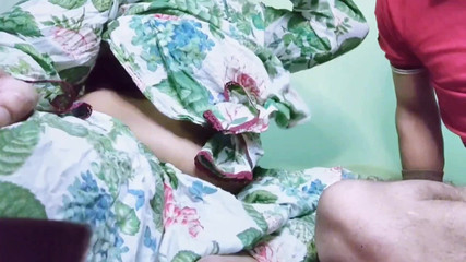 Faryal: Paquistaní hermosa india natural tetas