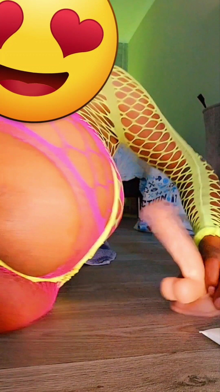 Milah CrossxxX: Aftrekinstructies ik berijd mijn dildo Joi