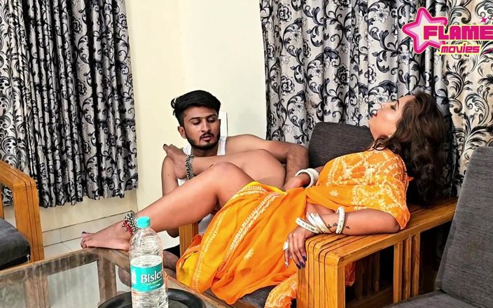 Flame Movies: Garmi Roshni Bhabhi Ki Desi sexo com serva