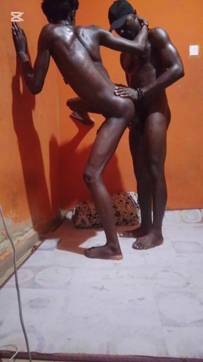 solomonnaija: Look Baby