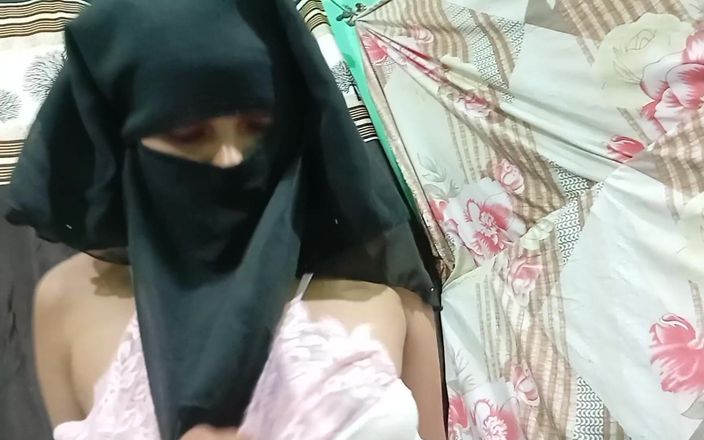 Dearshivani: Моя сусідська мусульманська дівчина зробила мене щасливим, посмоктавши мій член у свій день народження
