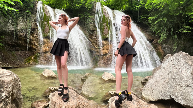 Darcy Dark: Pergi ke Air Terjun untuk blowjob