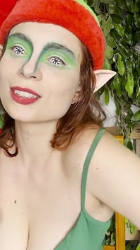 Vánoční elf kuřák