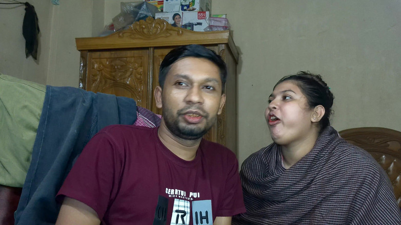 Desivideo: Deshi sexy indická bhabhi sama doma rychle