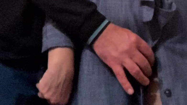 Niki studio: Người lạ móc cua máy bay bà già hứng tình...