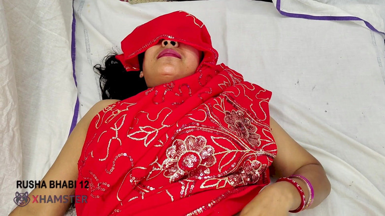 RUSHA BHABI: Sexy Bhabhi's Stepbrother-in-law Found Out by Flirting and Then Had...