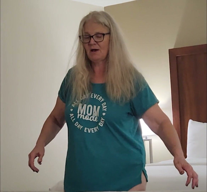 Momma Vee: I Didn't Realize My Grande Sun Was Filming Me!