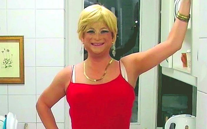 HectorChile1969: Crossdresser Fernanda Gomez demasiado amateur
