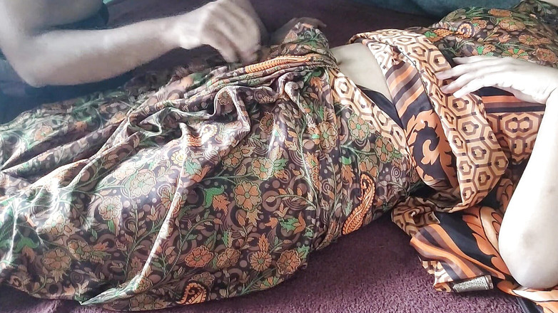 Roni gobal: Сводная сестра Ke Sath романтический раком