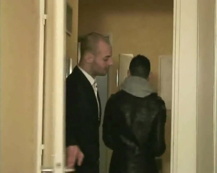 MEN BIG COCKS FUCKERS: Twink vom großen schwanz von Glen Coste gefickt