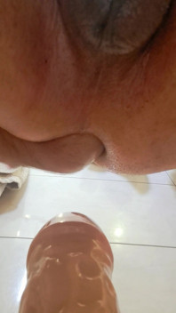 กำหมัดสุดแรง...