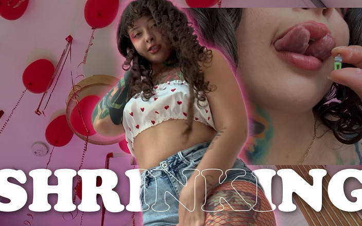 Pedazodchicle: Симпатична дівчина з коледжу має дивну фантазію. Стискання фетишу.