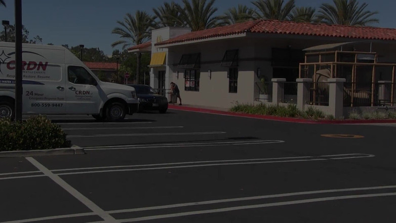 Hefburg: Genç sürtük derine alıyor! Lana Rhodes