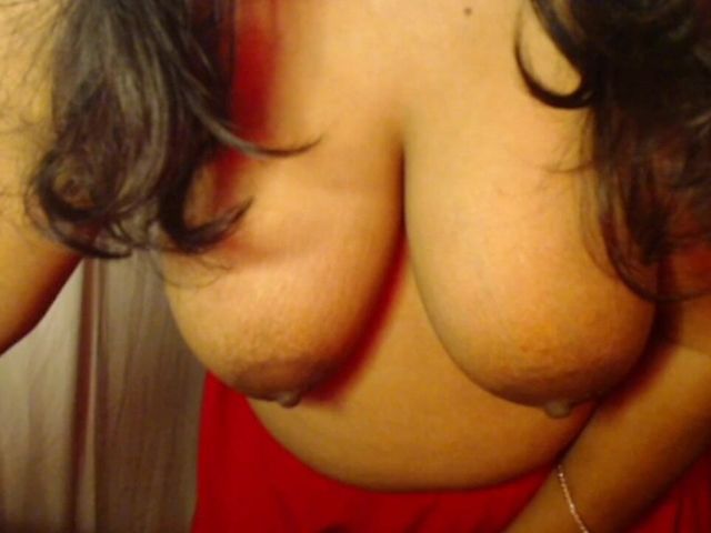 Boobs Hot Nipple Suck. (Hot desi girl)