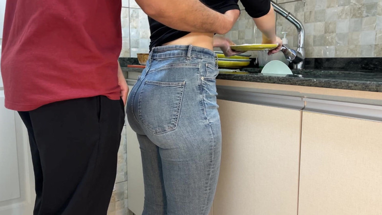 Levi Solen: Cumming in My Maid's Big Ass with Jeans While She...