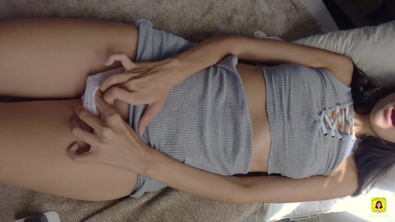 CandiceDelaware: Rubbing clit orgasm