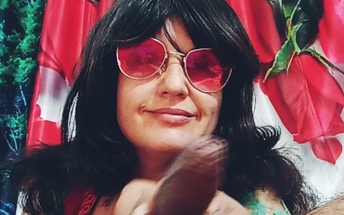 Bolly Karma: Czarny kutas zostaje ostro wciągnięty