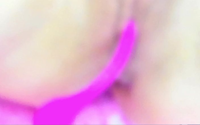 Nicolette69w: Gran chorro para mí milf