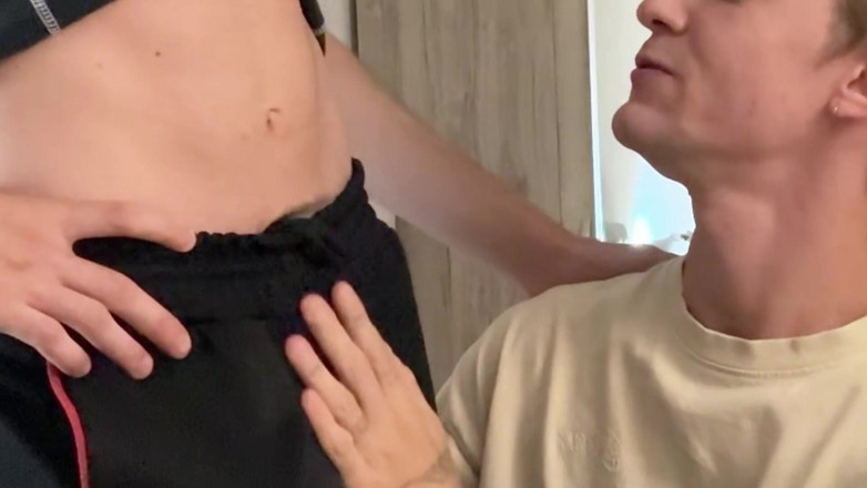 Ethan Lestray: Del 1 Saftig, Par Suger Styvbrors Stora