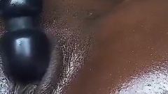 Vibrating Clit