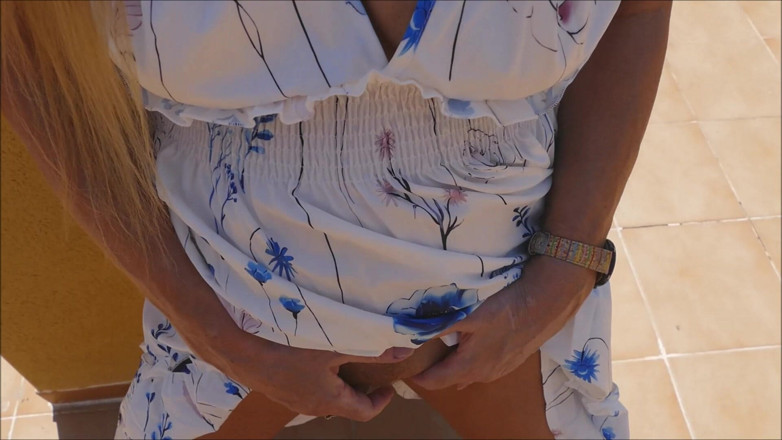 Natalie K: Imundo Mostrando Dedilhado Ao Ar Livre &amp; Jogo Anal Com Bunda...