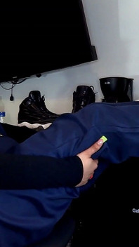 Podivná latina cop wantz černý násilník stříká na nohy